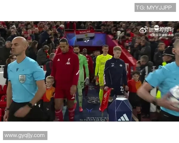 足球明星时尚失误大曝光那些让人哭笑不得的穿搭丑照合集